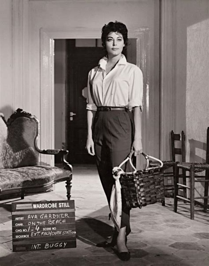 Ava Gardner Height