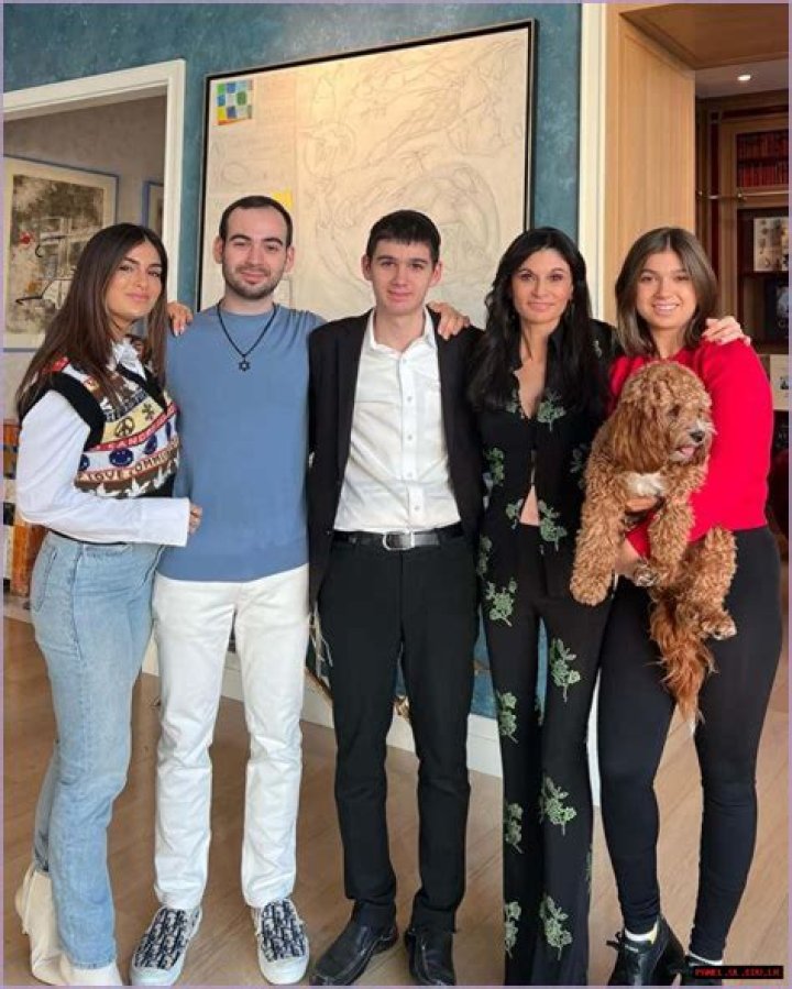 Batsheva Haart Tiktok, Bio, Wiki, Parents, Husband, and Net Worth