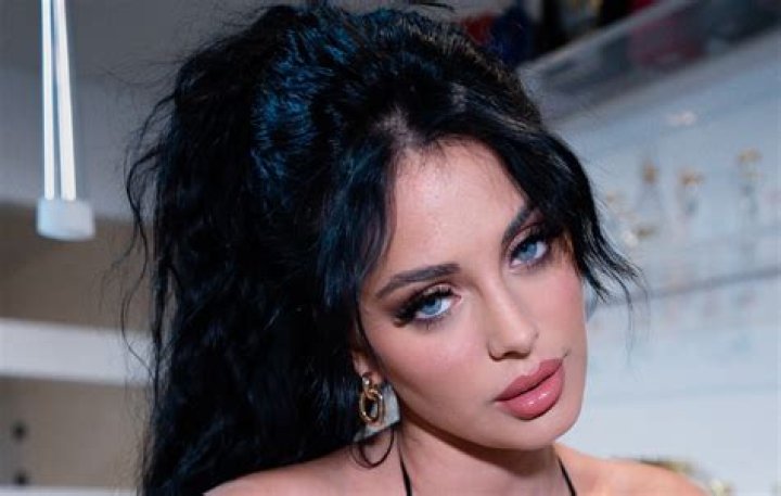 Camila Arujo Naked: A Comprehensive Look at the Misunderstood Narrative