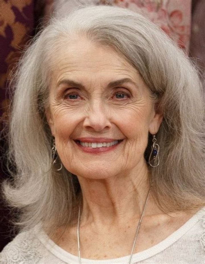 Mary Beth Peil – Biography, Facts & Life Story