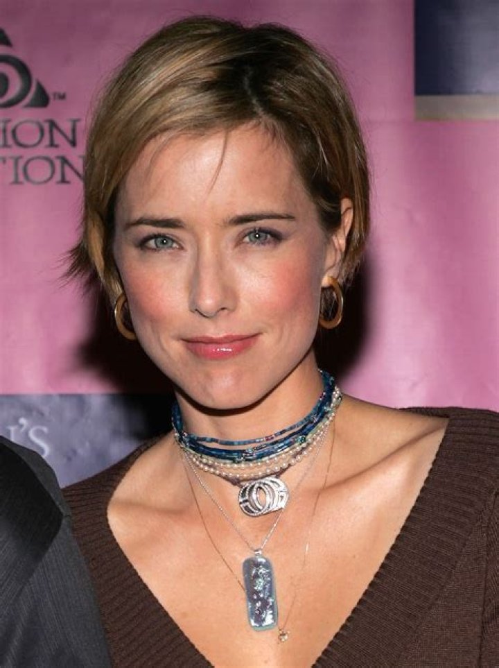 Tea Leoni – Biography, Facts & Life Story